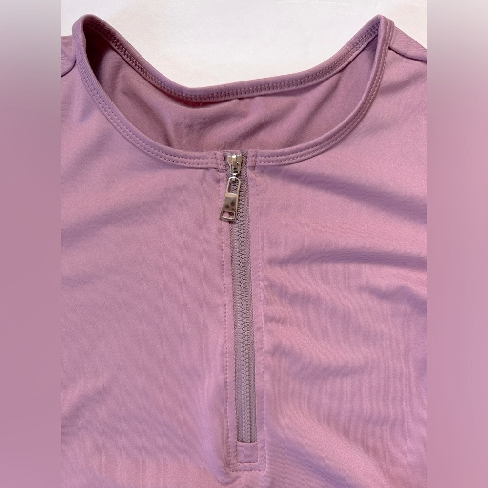 Pink Nylon Zip Up Top EUC Half Zip Short Sleeve Active Scuba Dri-Fit - Picture 3 of 8